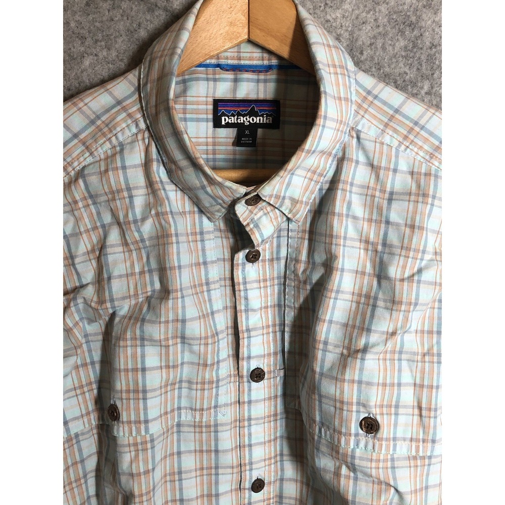 Patagonia Shirt Mens XL Gray Plaid Island Hopper Fishing Hiking Camping Outdoors